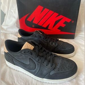 Air Jordan 1 Retro Low OG Premium